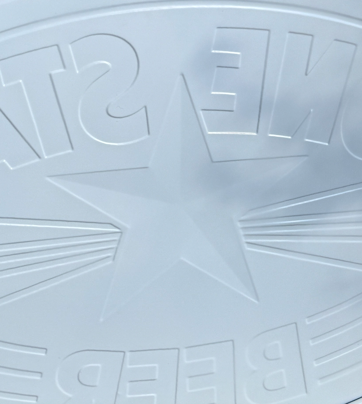 [Free shipping] Embossed Lone Star Beer Oval Tacker Sign w/ a Faceted Star