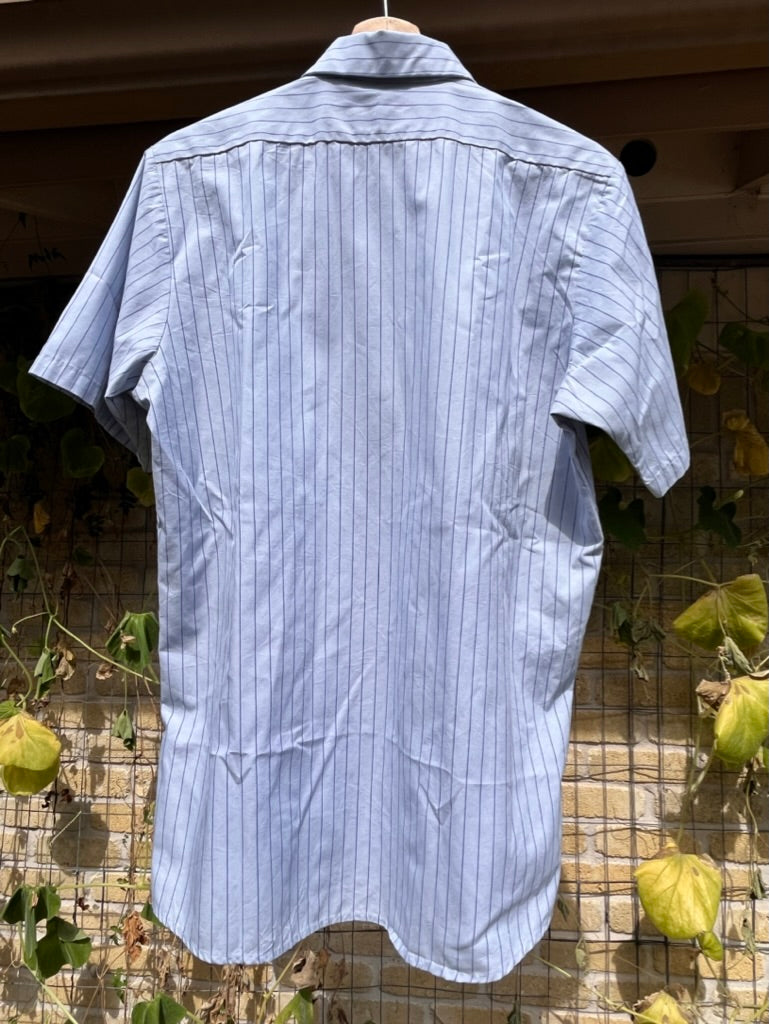 Shiner Size Medium Employee Work Shirt